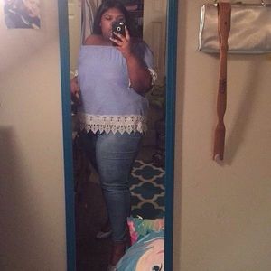 Meet your Posher, Sepiya